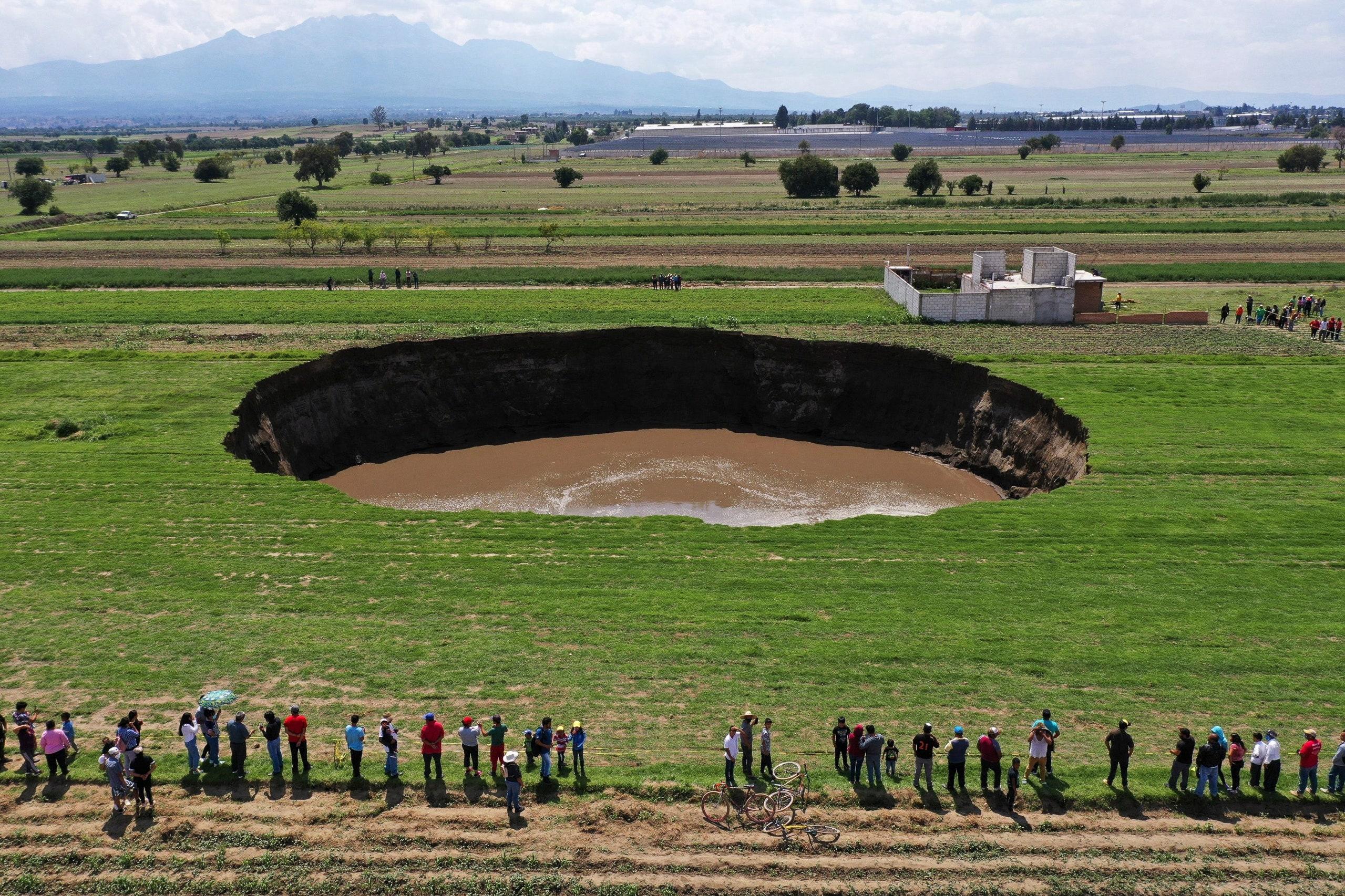 The Sinkhole That Swallowed a Mexican Farm | The New Yorker