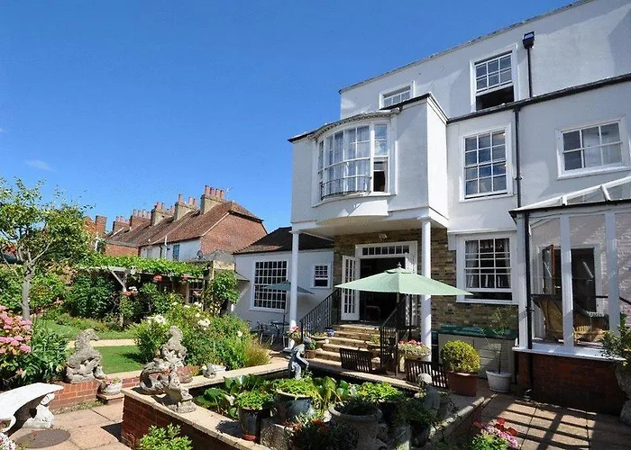 Luxury Hotels in Canterbury, UK - Experience Unparalleled Comfort and Elegance