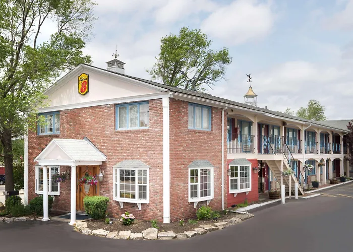 Discover Your Ideal Stay Among Sturbridge MA Hotels