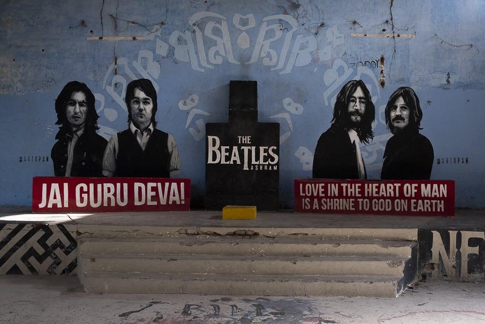 beatles aprendieron a meditar en la India